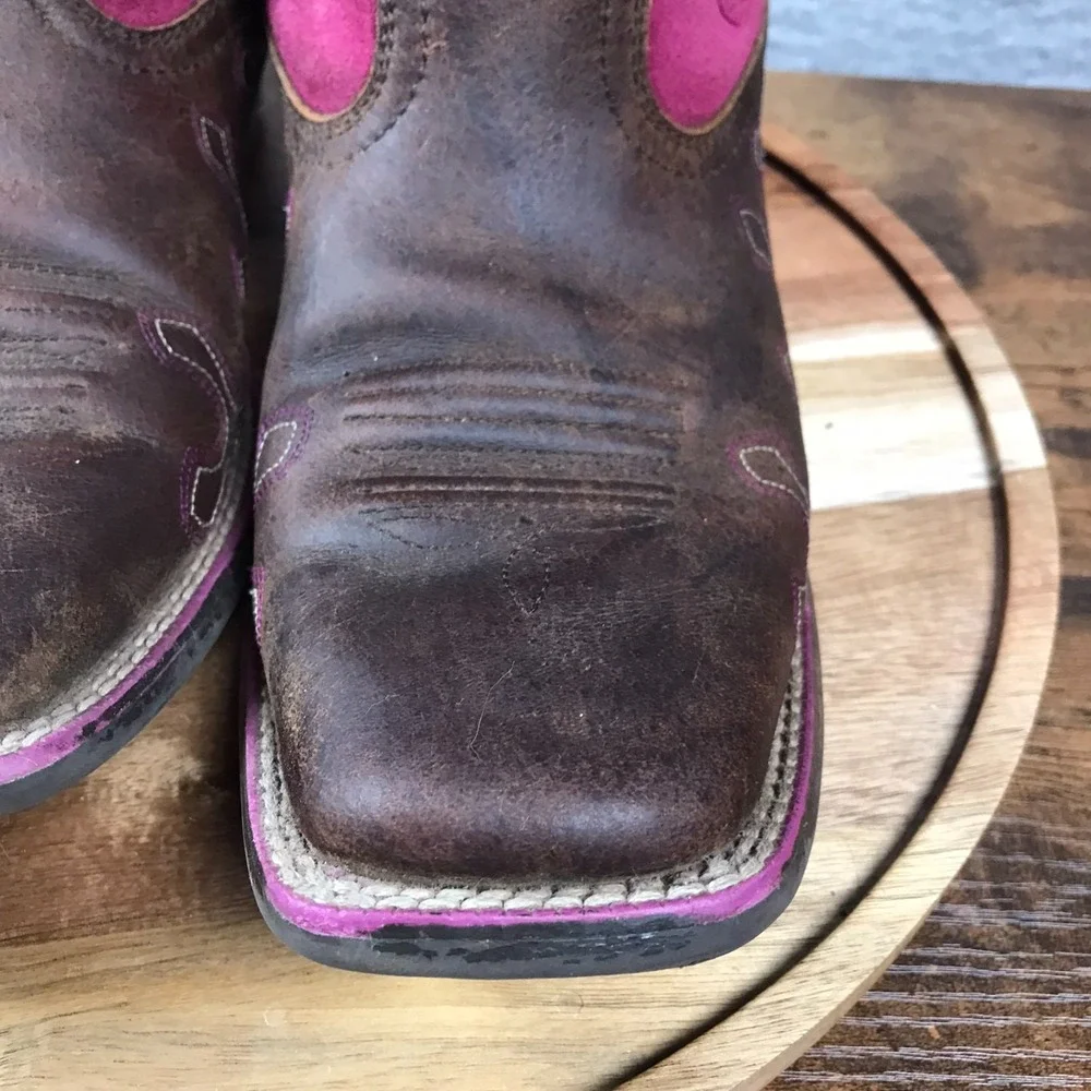 Ariat Crossroads Boots Girls 5.5 Womens 7 Fuschia Suede Cross Embellish Cowgirl